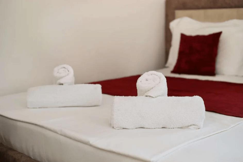 Vila Agolli Vlorë エクステリア 写真