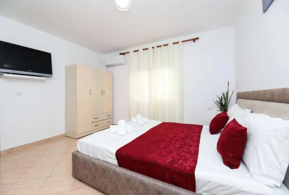 Vila Agolli Vlorë エクステリア 写真
